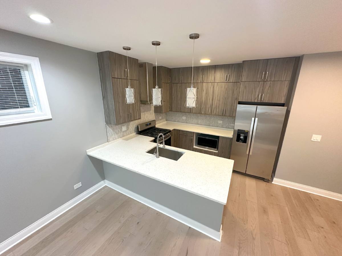 Condo for rent at 4952 S Michigan Ave #1, Chicago, IL 60615