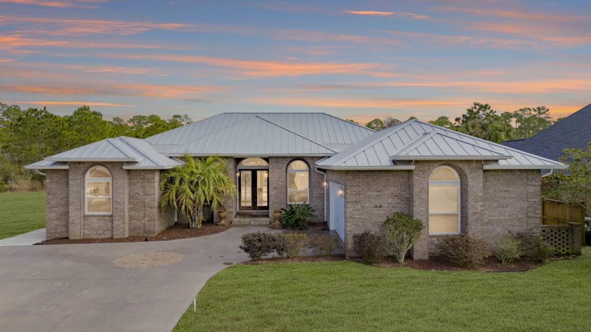 House for rent at 2018 Crown Pointe Blvd, Pensacola, FL 32506
