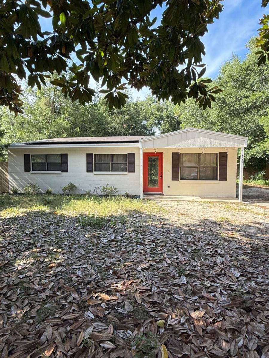 House for rent at 406 Ed St, Fort Walton Beach, FL 32547