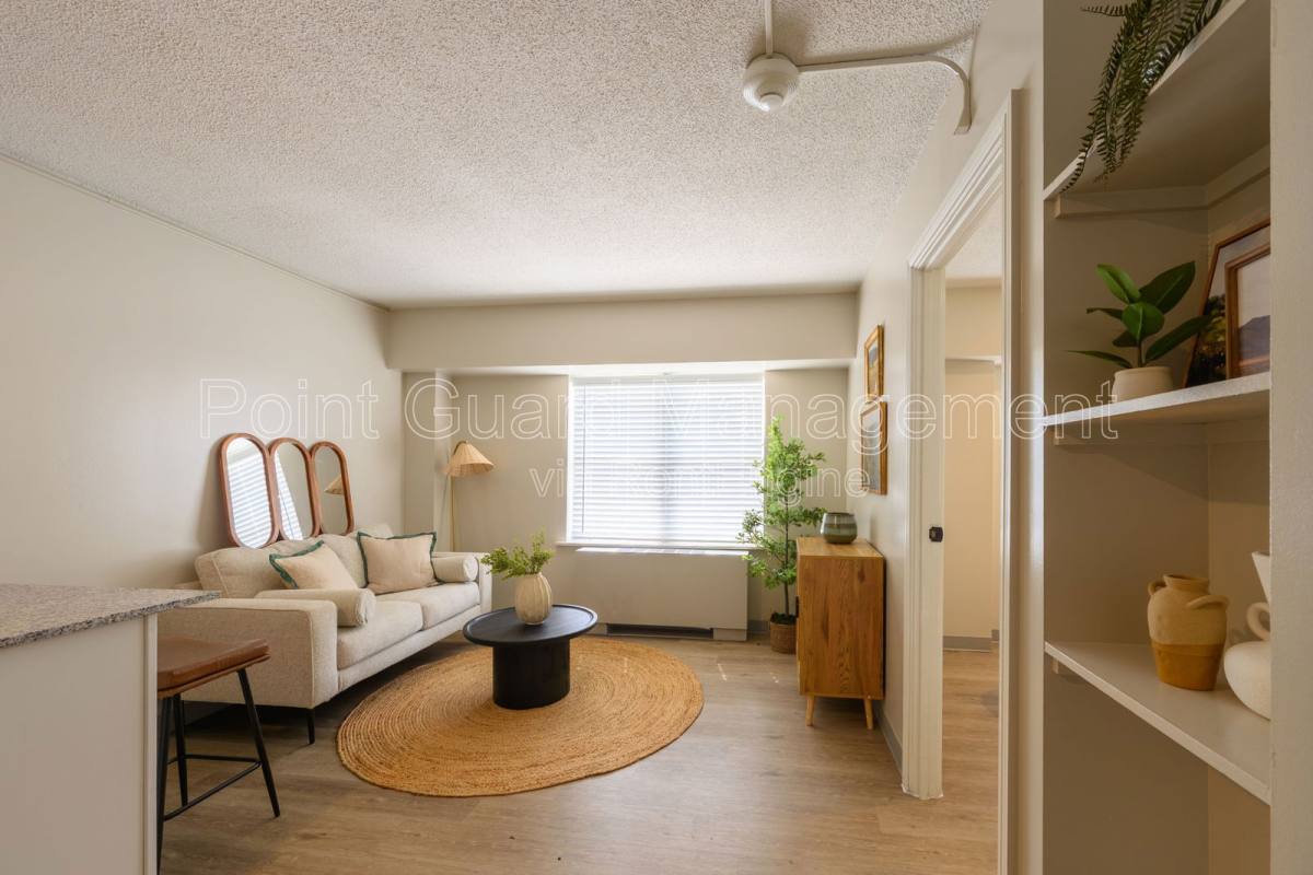 Apartment for rent at 7300 Graceland Dr, Omaha, NE 68134