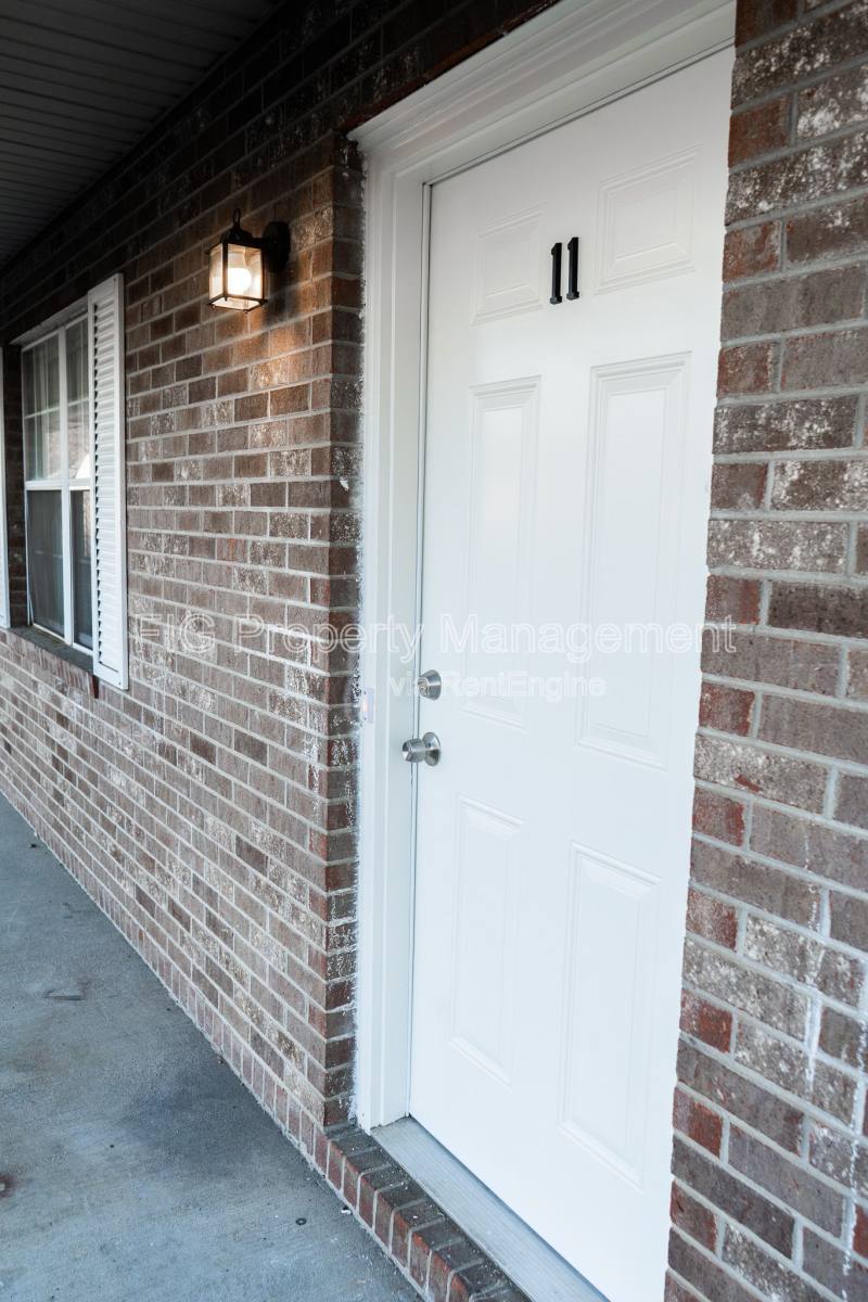 Apartment for rent at 706 E Inskip Dr #11, Knoxville, TN 37912