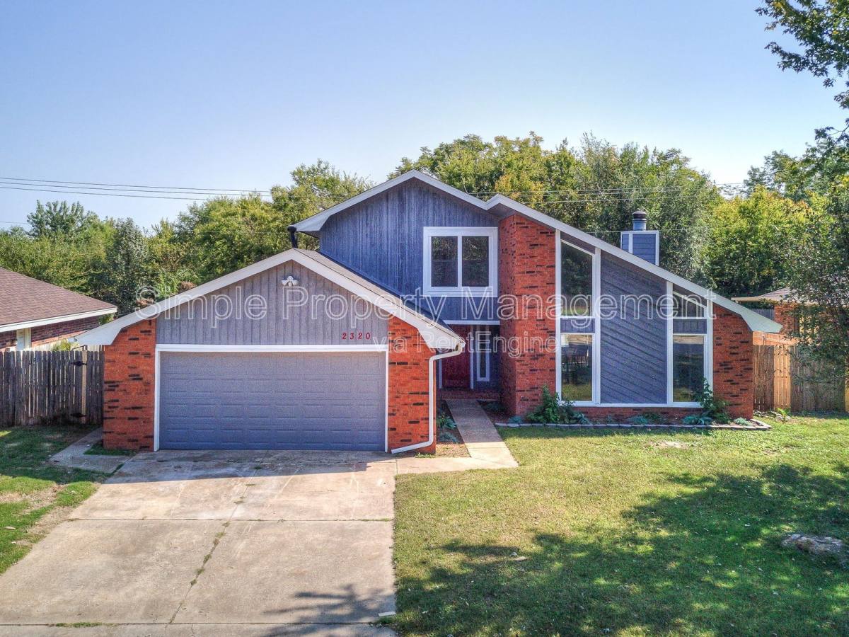 House for rent at 2320 Yellowstone Dr, Yukon, OK 73099