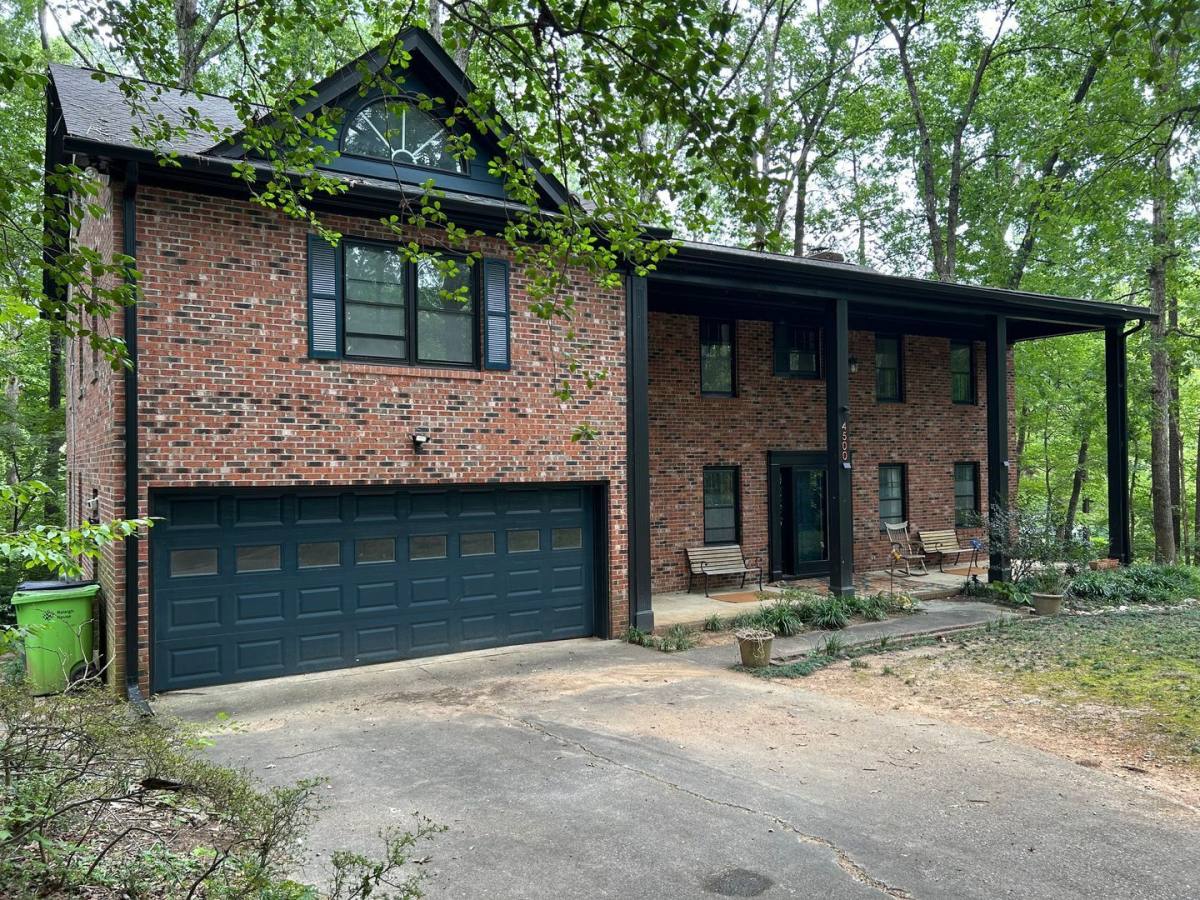 House for rent at 4500 Connell Dr, Raleigh, NC 27612