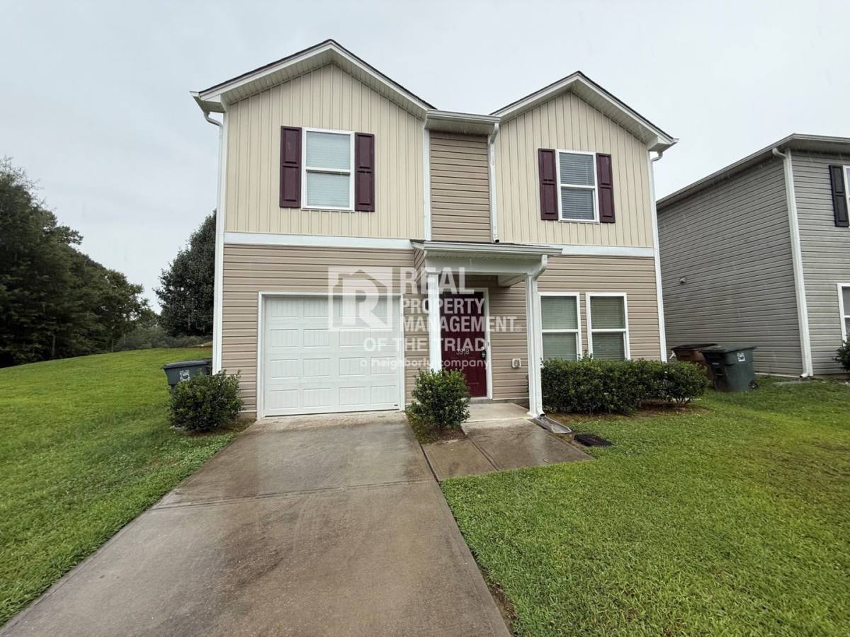 House for rent at 3918 Vershire Ave, Greensboro, NC 27406