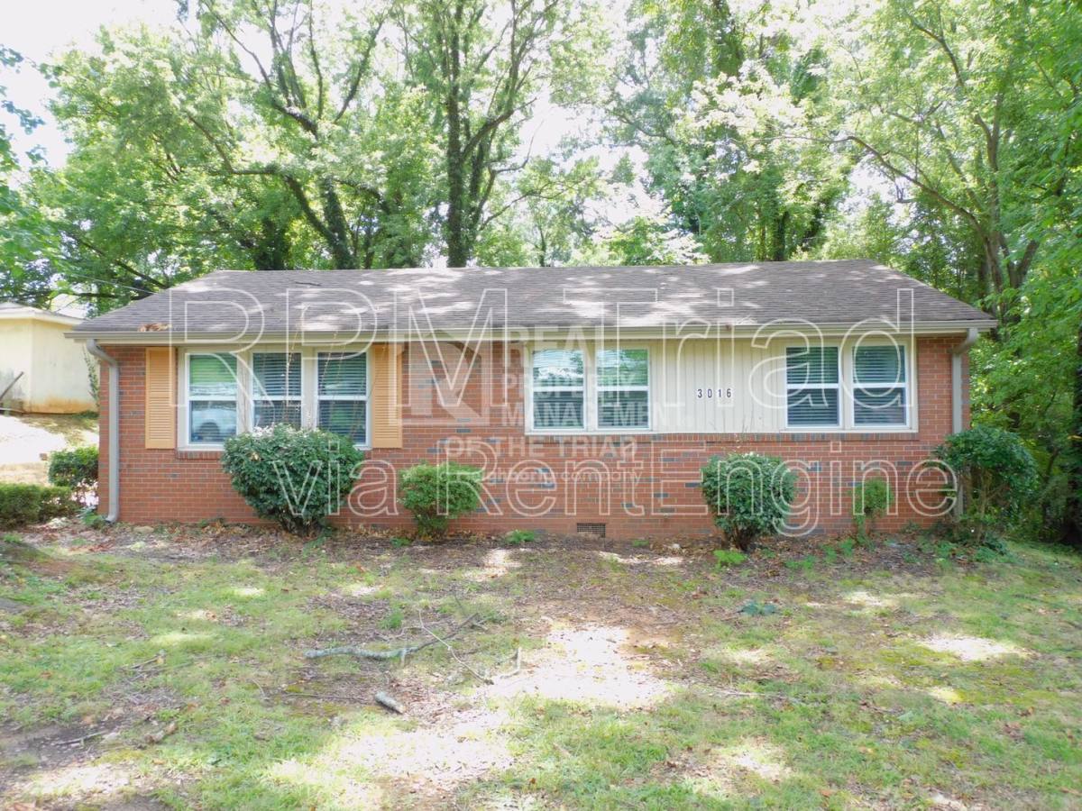 House for rent at 3016 Myra St, Winston Salem, NC 27105