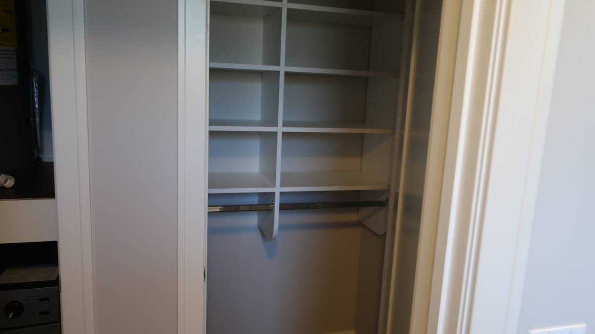 Apartment for rent at 640 W Wrightwood Ave, Chicago, IL 60614