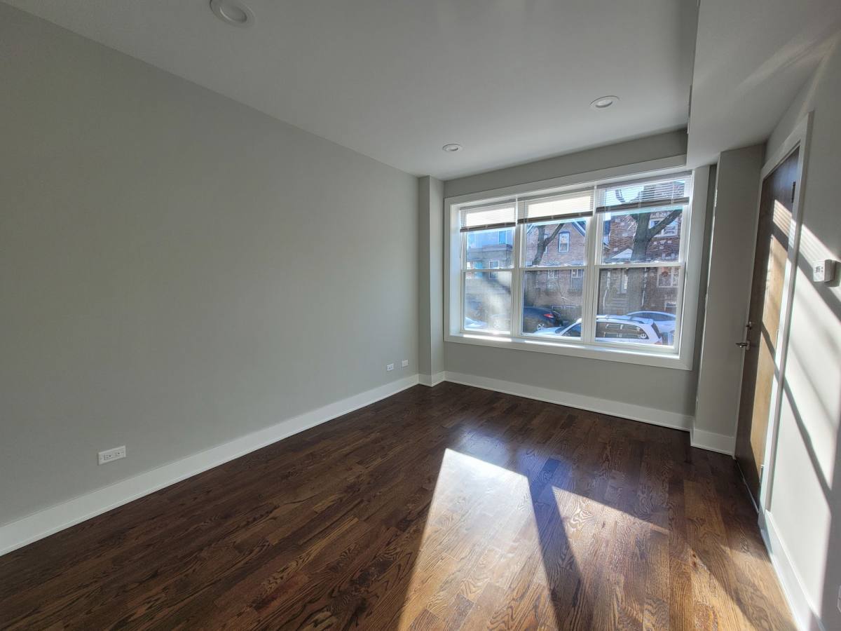 Apartment for rent at 2144 W Shakespeare Ave #2F, Chicago, IL 60647