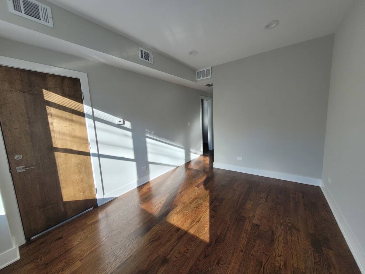 Apartment for rent at 2144 W Shakespeare Ave #2F, Chicago, IL 60647