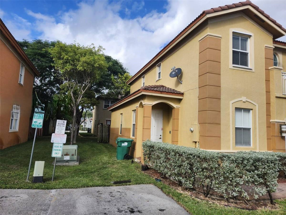 House for rent at 11035 NW 86th Terrace, Miami, FL 33178