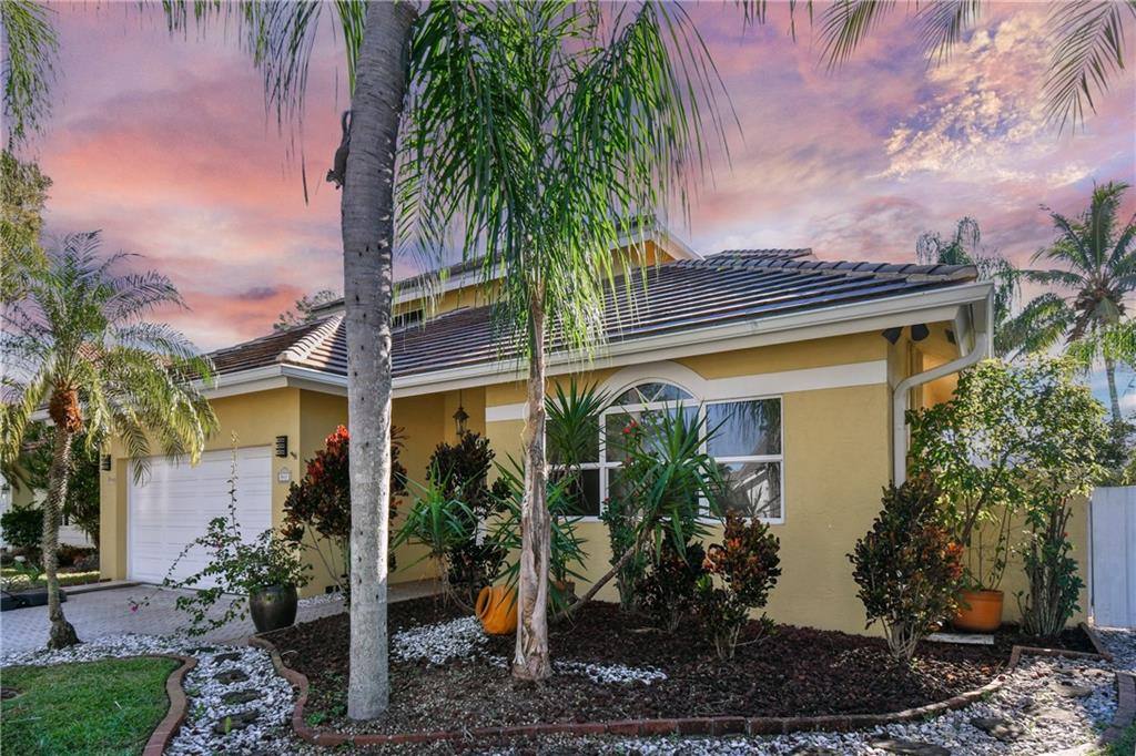 House for rent at 541 NW 205th Ave, Hollywood, FL 33029