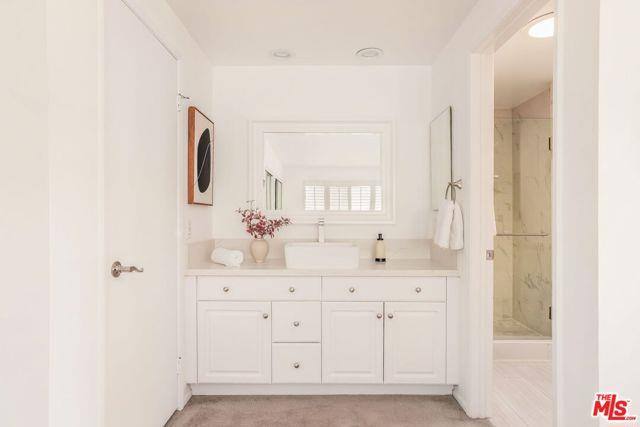 Townhouse for rent at 17140 Palisades Circle, Pacific Palisades, CA 90272