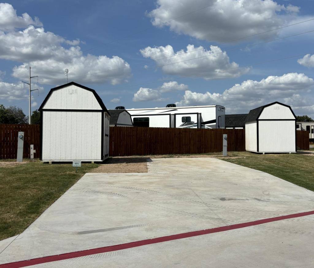 House for rent at 1060 Co Rd #257, Liberty Hill, TX 78642