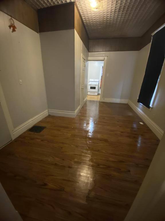 Apartment for rent at 615 Howard St #2, Carthage, MO 64836