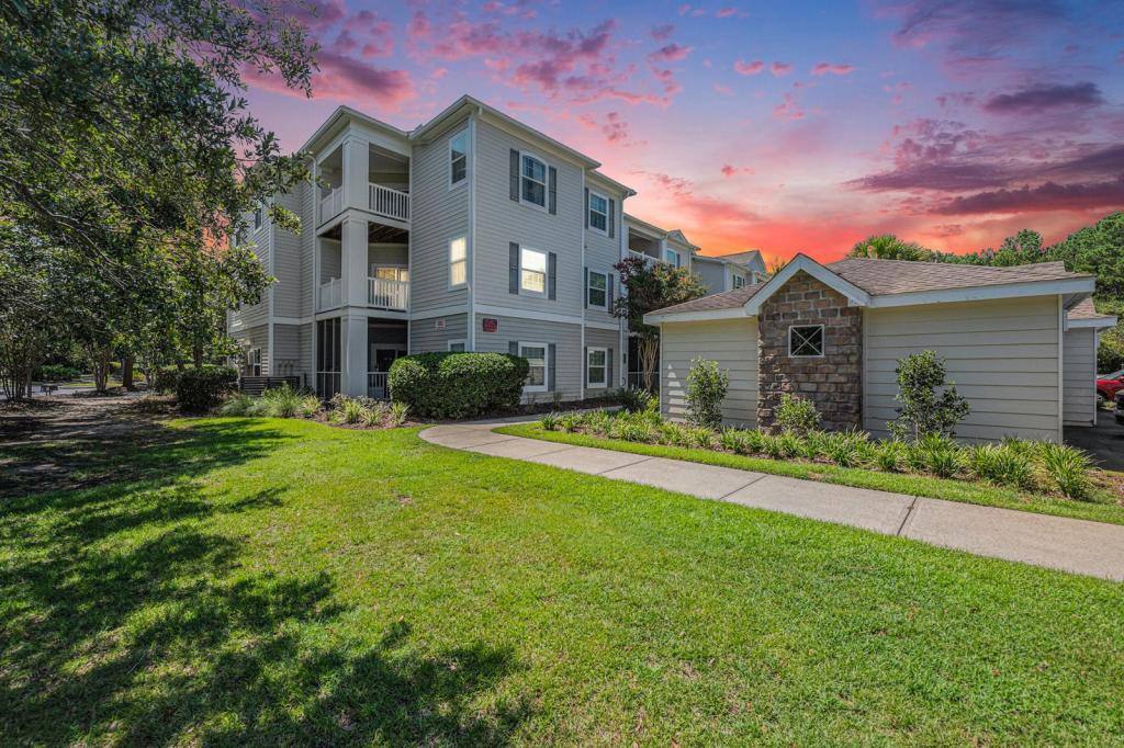 Apartment for rent at 1300 Park W Blvd #1108, Mount Pleasant, SC 29466