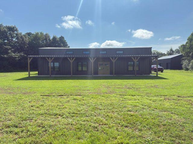 House for rent at 14523 County Rd #91, Elberta, AL 36530