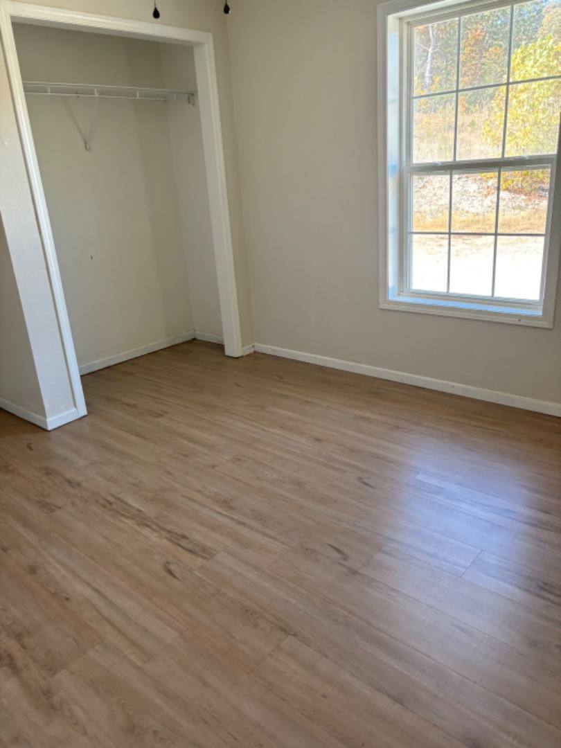 Apartment for rent at 227 Twin Ridge Rd #B12, Linn, MO 65051