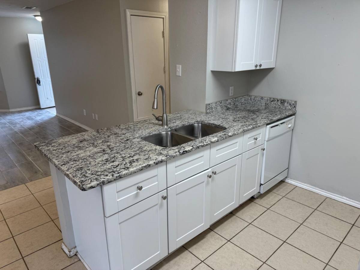 House for rent at 3733 Stoneridge, Flint, TX 75762