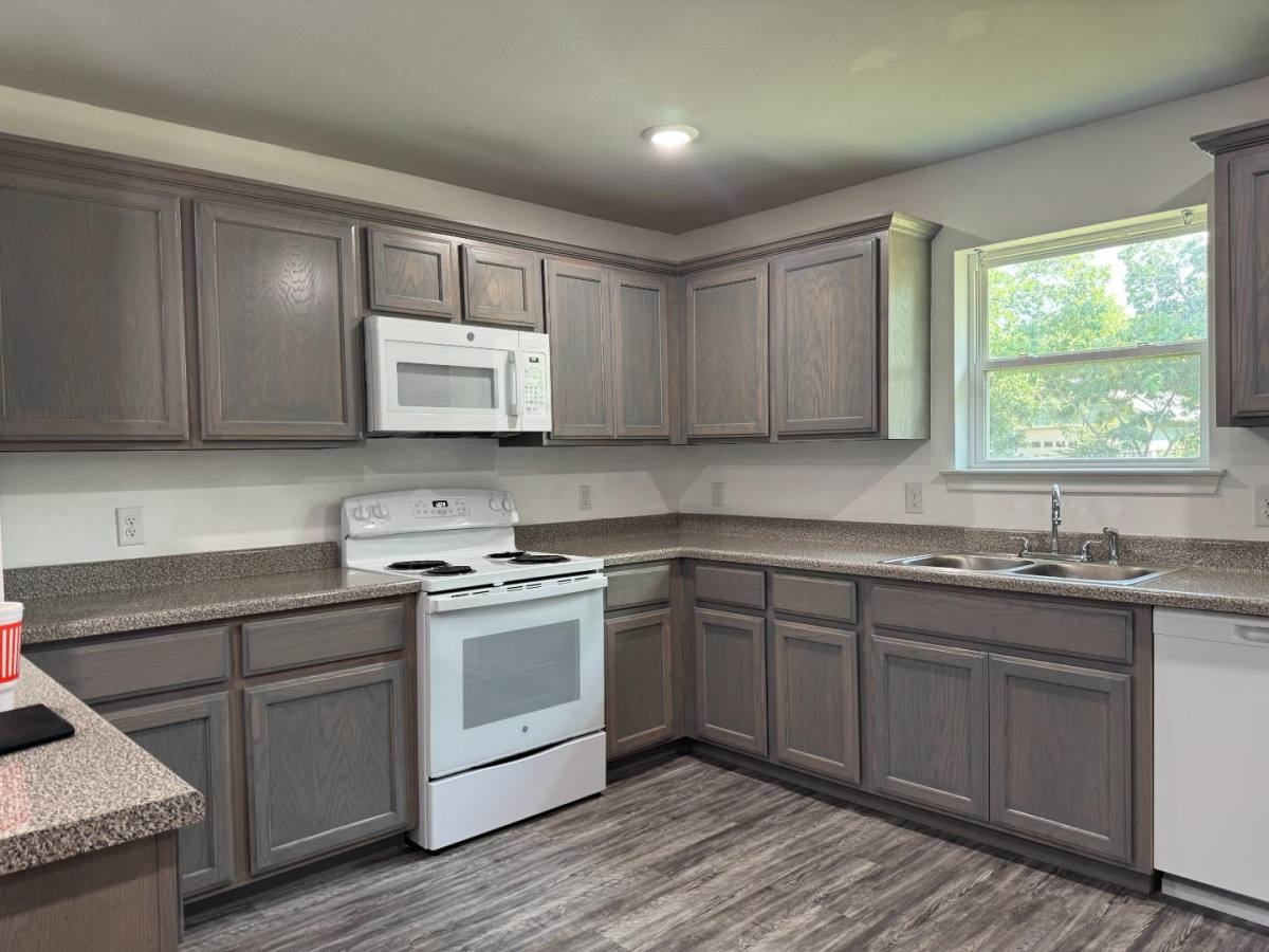 Apartment for rent at 800 Sycamore St #101, Commerce, TX 75428