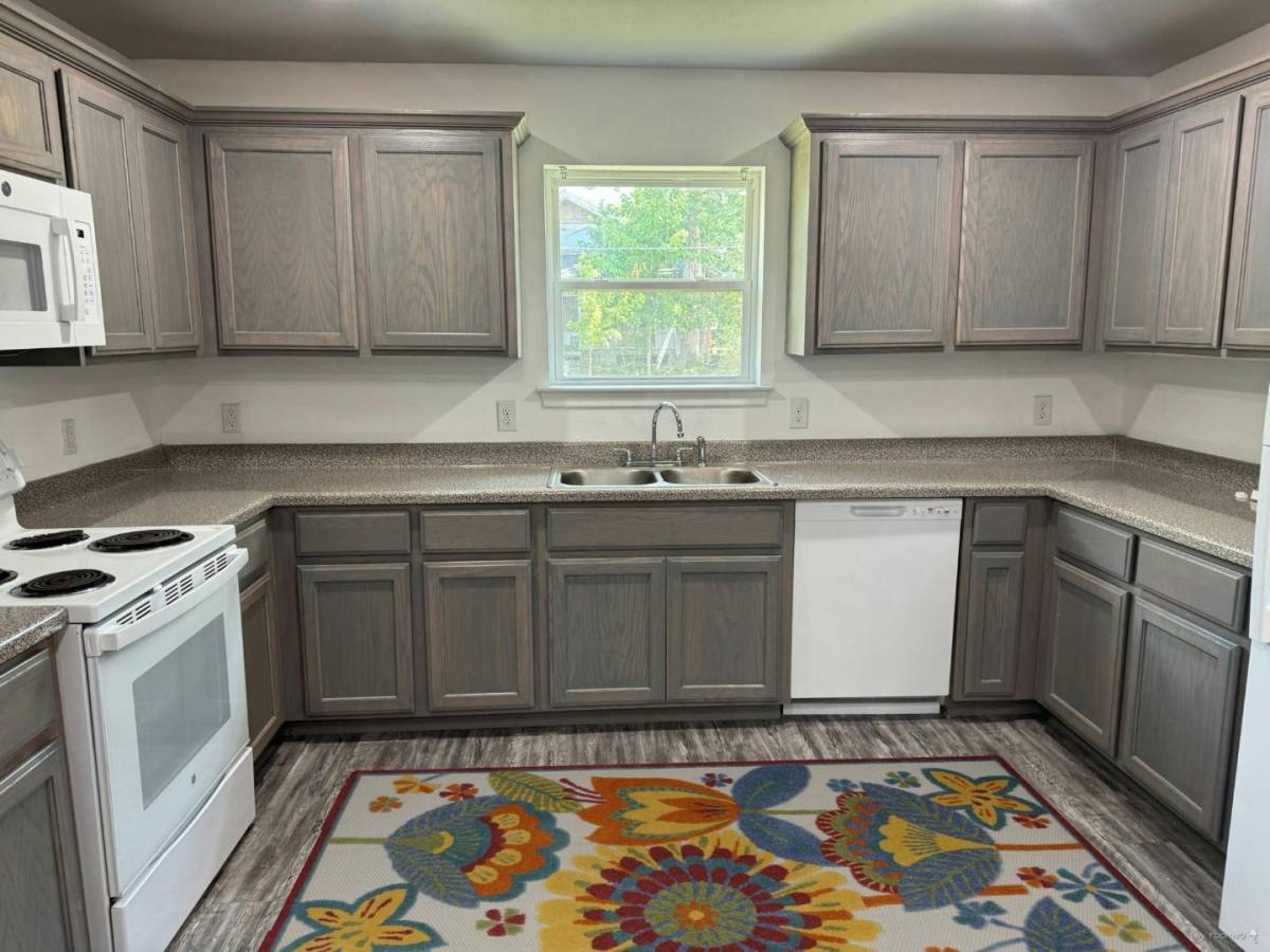 Apartment for rent at 800 Sycamore St #101, Commerce, TX 75428