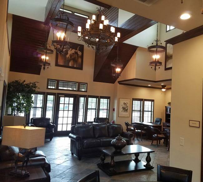 Apartment for rent at 200 W John Carpenter Freeway 79, Irving, TX 75039