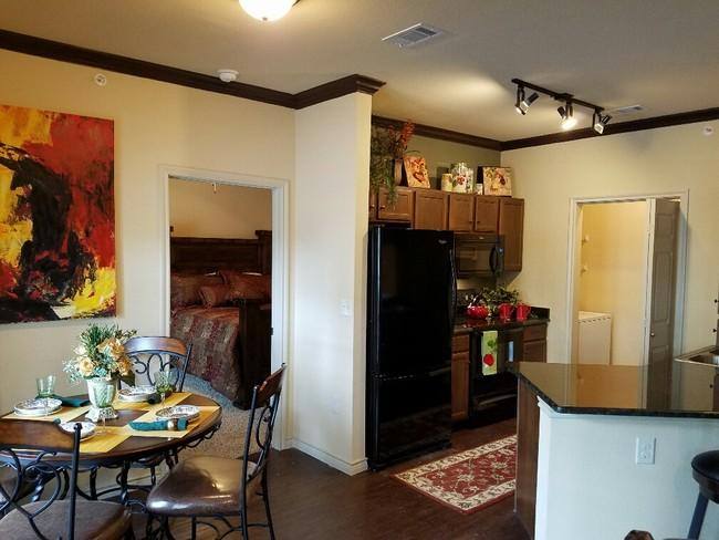 Apartment for rent at 200 W John Carpenter Freeway 79, Irving, TX 75039