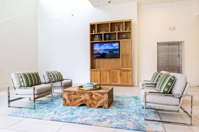 Apartment for rent at 2627 Main St #79, Houston, TX 77002