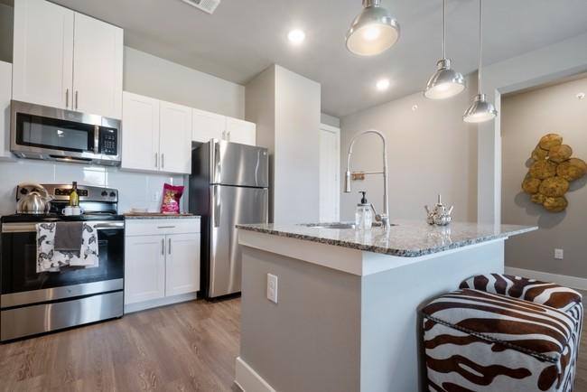 Apartment for rent at 1309 Ennis St #79, Houston, TX 77003