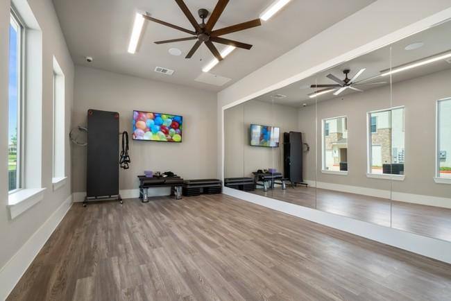 Apartment for rent at 1309 Ennis St #79, Houston, TX 77003