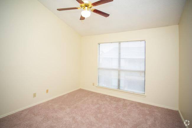 Apartment for rent at 2555 Turtle Creek Blvd #79, Dallas, TX 75219