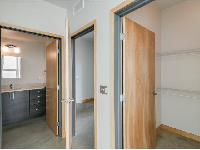 Apartment for rent at 400 W Main St #79, Dallas, TX 75208