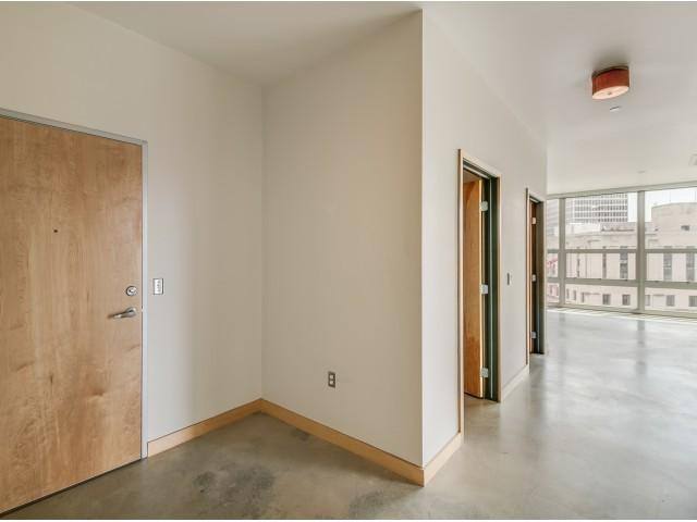 Apartment for rent at 400 W Main St #79, Dallas, TX 75208