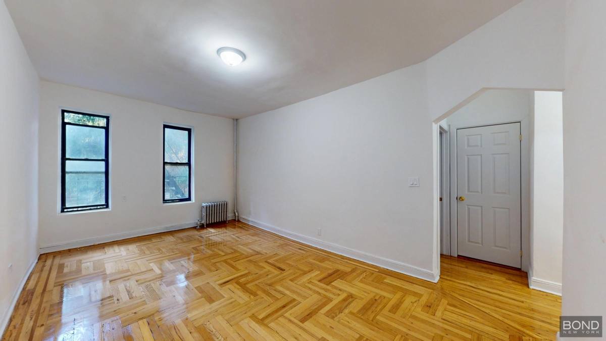 Apartment for rent at 520 E 83rd St #B2, New York, NY 10028