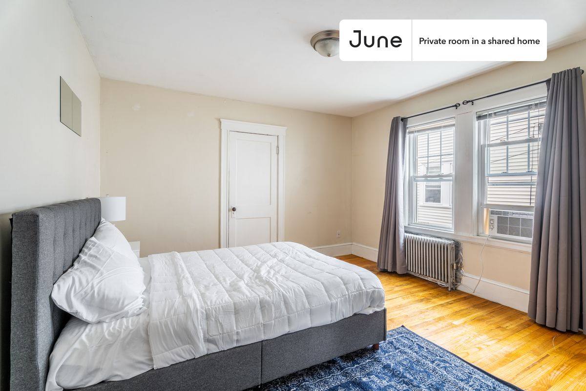 Apartment for rent at 124 Nonantum St #C, Brighton, MA 02135