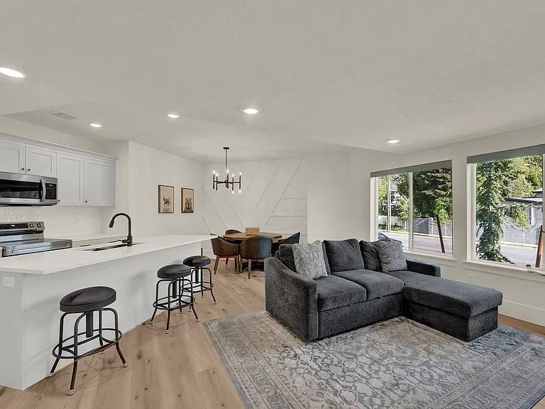 Apartment for rent at 9577 S Hidden Pine Lane, Sandy, UT 84092