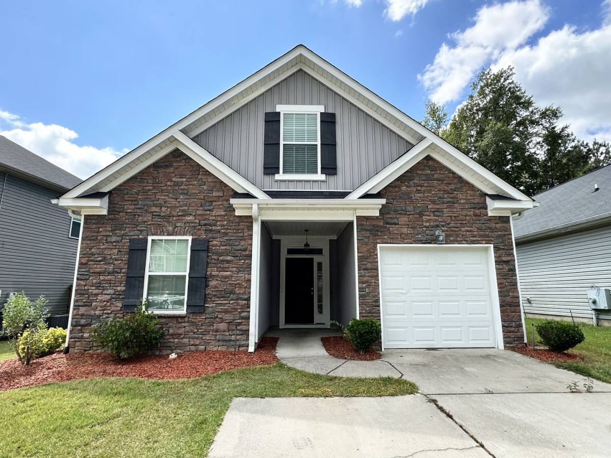 House for rent at 1932 Kenlock Dr, Grovetown, GA 30813