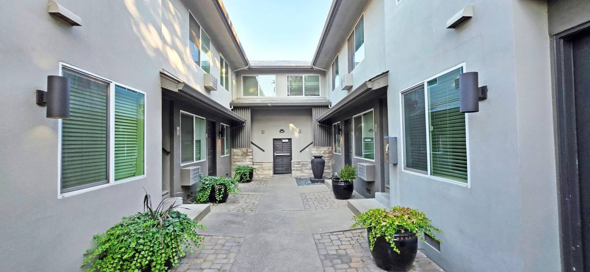 Apartment for rent at 1626 27th St, Sacramento, CA 95816