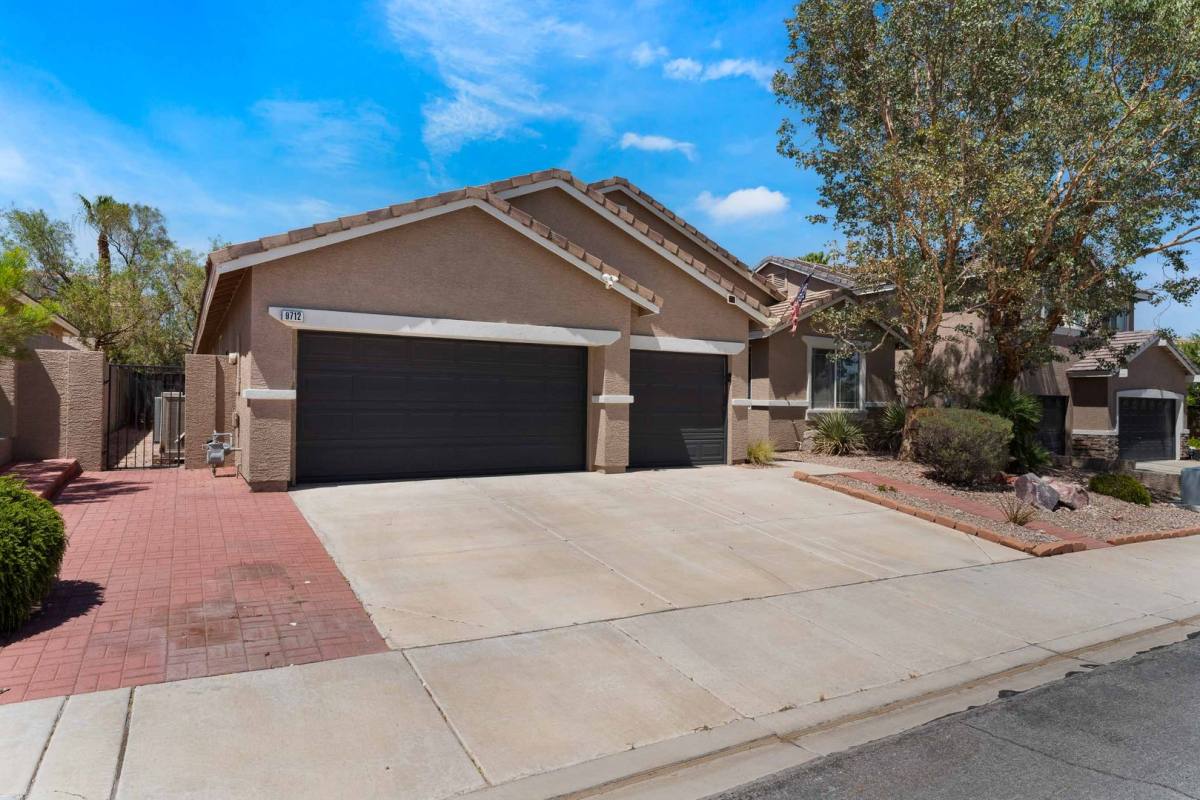 House for rent at 9712 W Gilmore Ave, Las Vegas, NV 89129