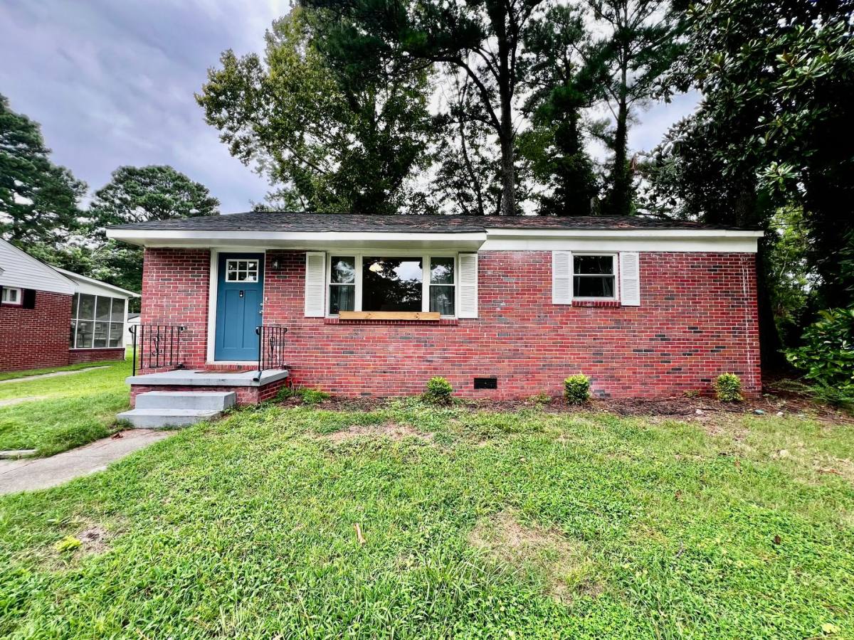 House for rent at 1008 Truman Rd, Suffolk, VA 23434