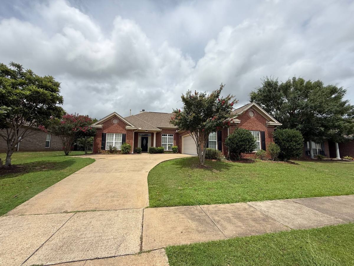 House for rent at 9832 Helmsley Circle, Montgomery, AL 36117