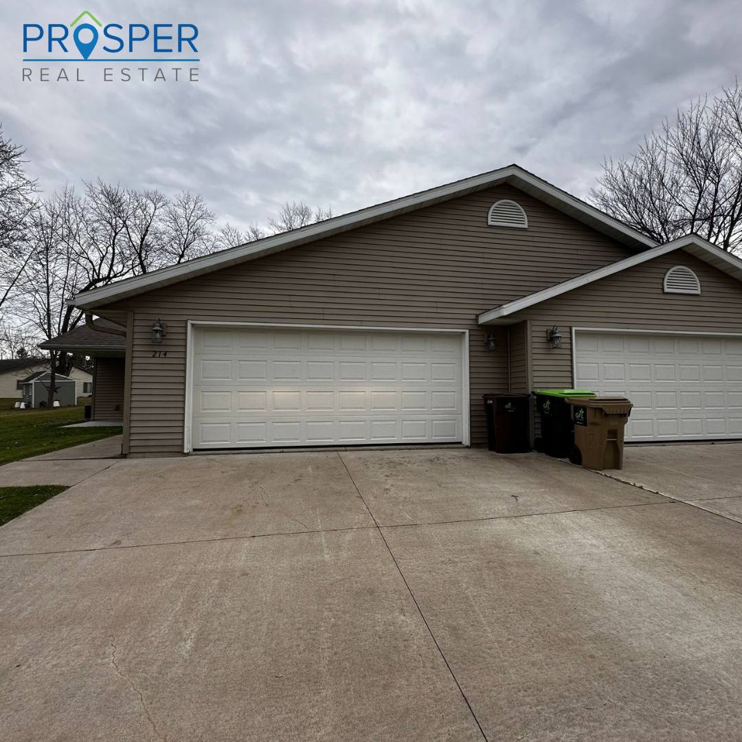 Apartment for rent at 216 Dahl St, Stanley, WI 54768