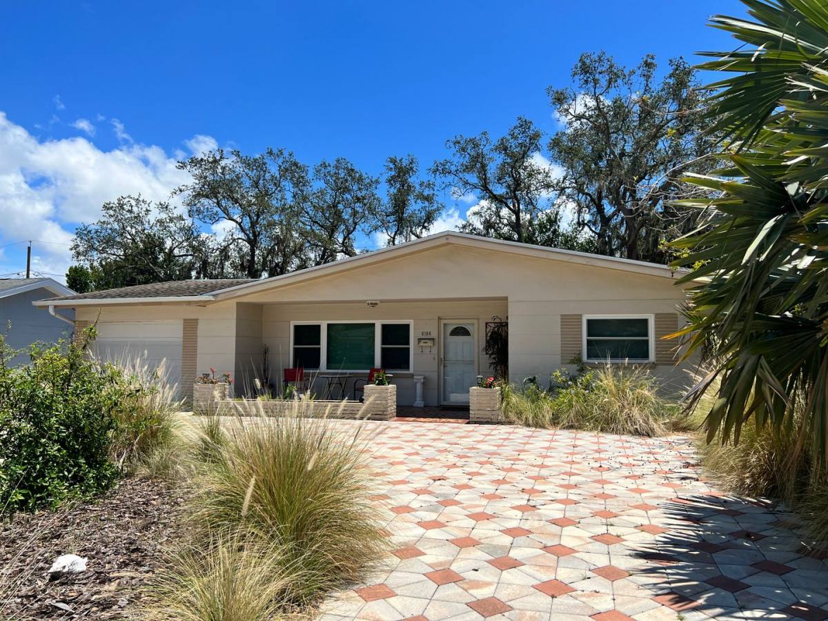 House for rent at 6164 Fairfield Ave S, Saint Petersburg, FL 33707