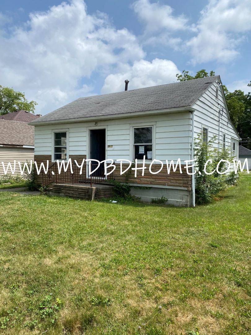 House for rent at 3917 Avondale Dr, Fort Wayne, IN 46806
