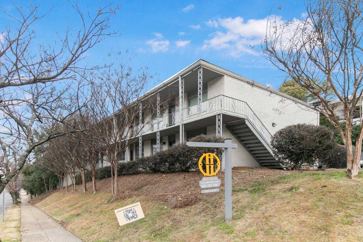 Apartment for rent at 3300 Cliff Rd S, Birmingham, AL 35205