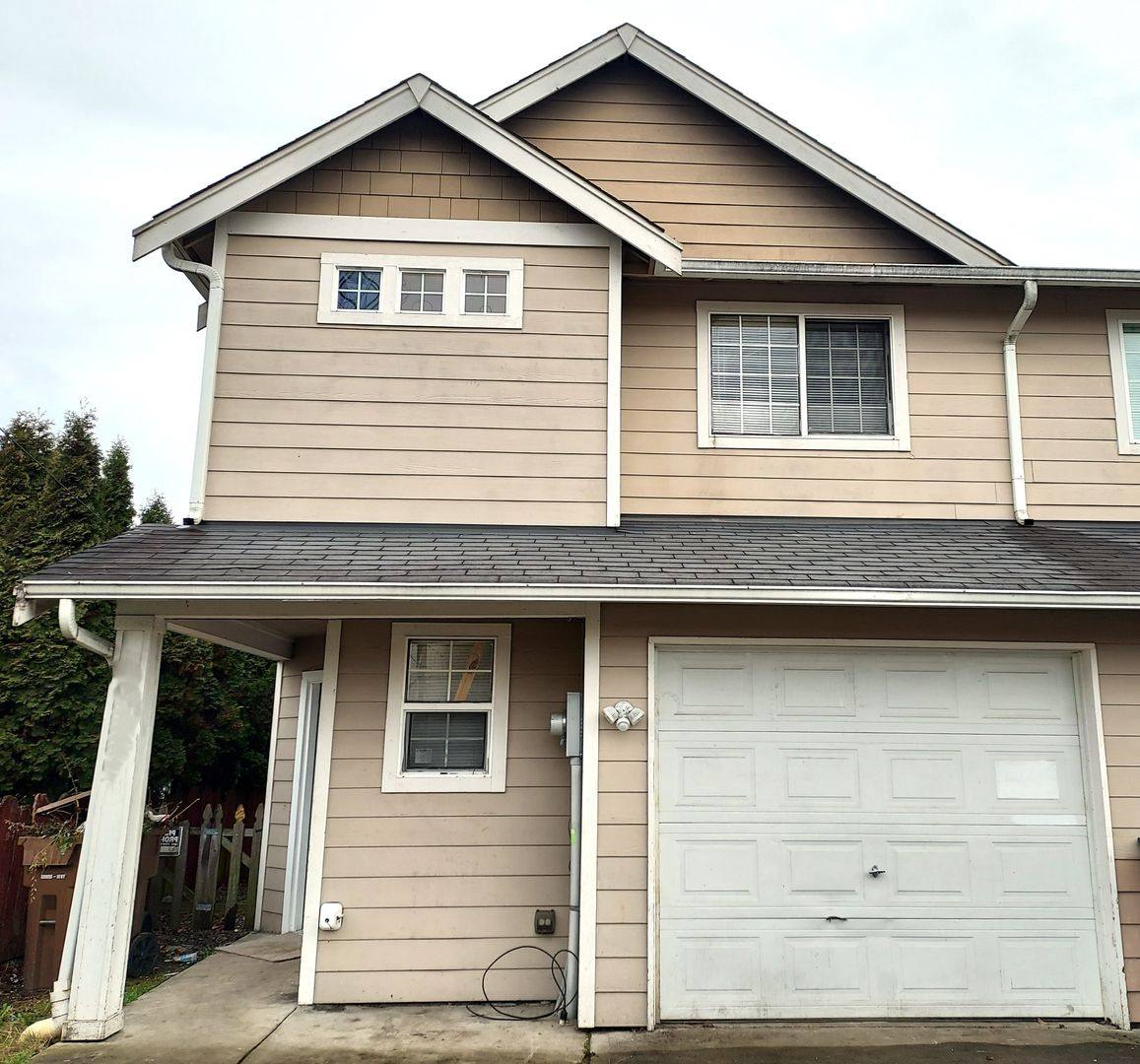 Townhouse for rent at 3509 S 43rd St, Tacoma, WA 98404
