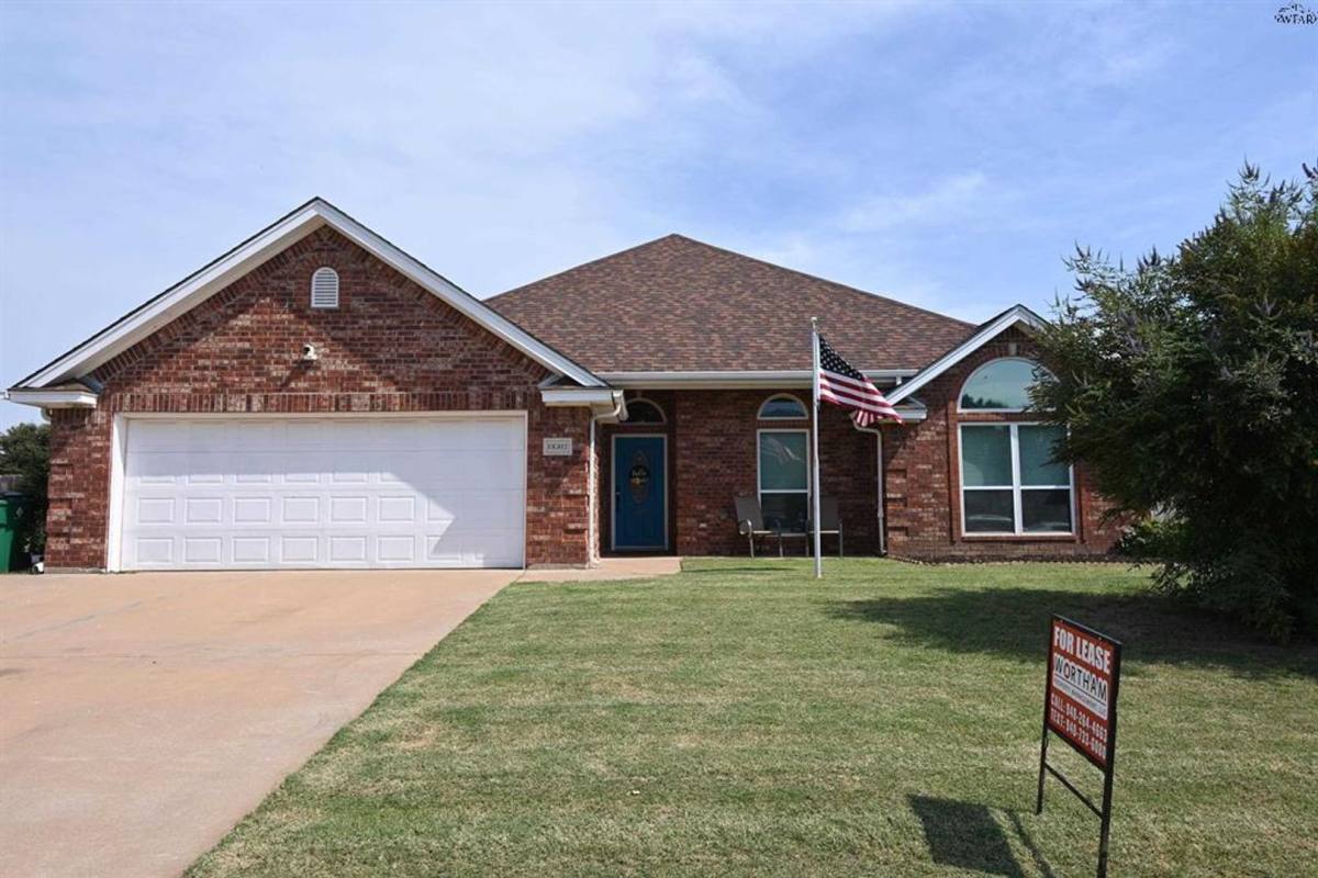 House for rent at 8 Park Place Circle, Iowa Park, TX 76367