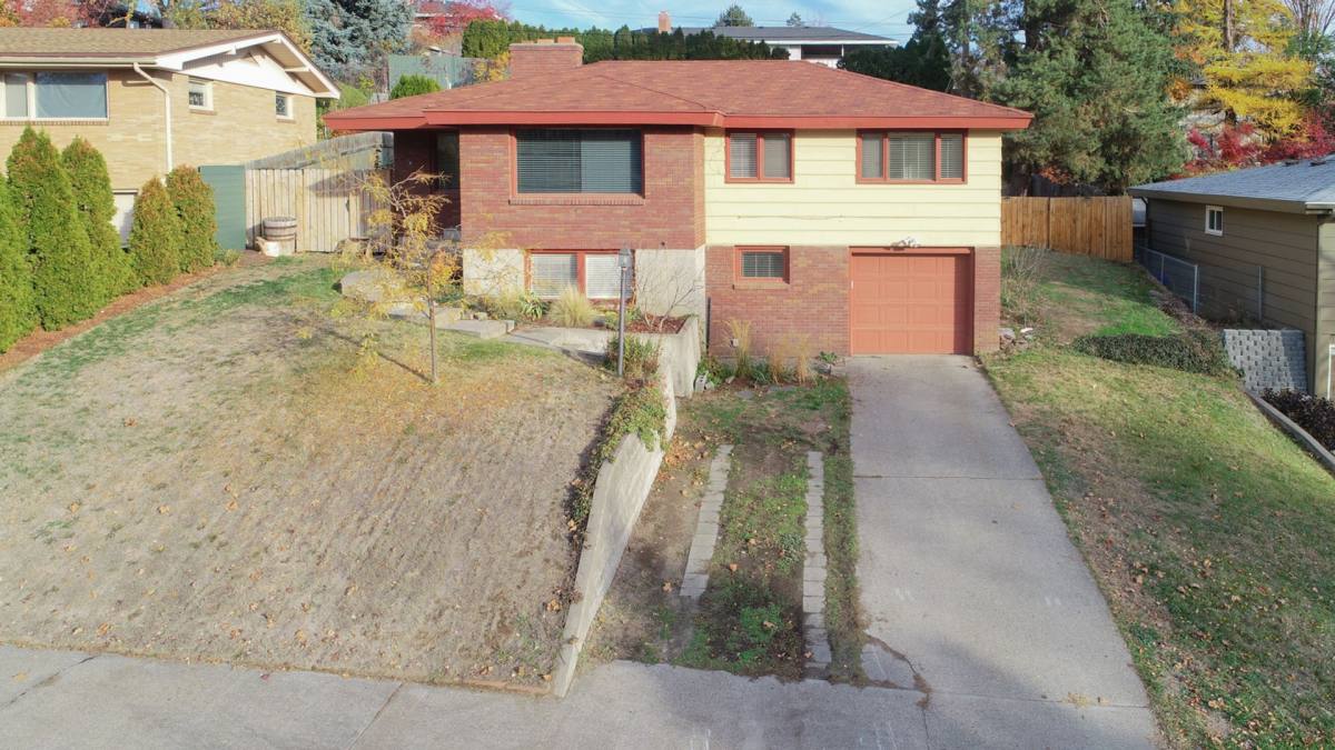 House for rent at 5606 N Sutherlin, Spokane, WA 99205