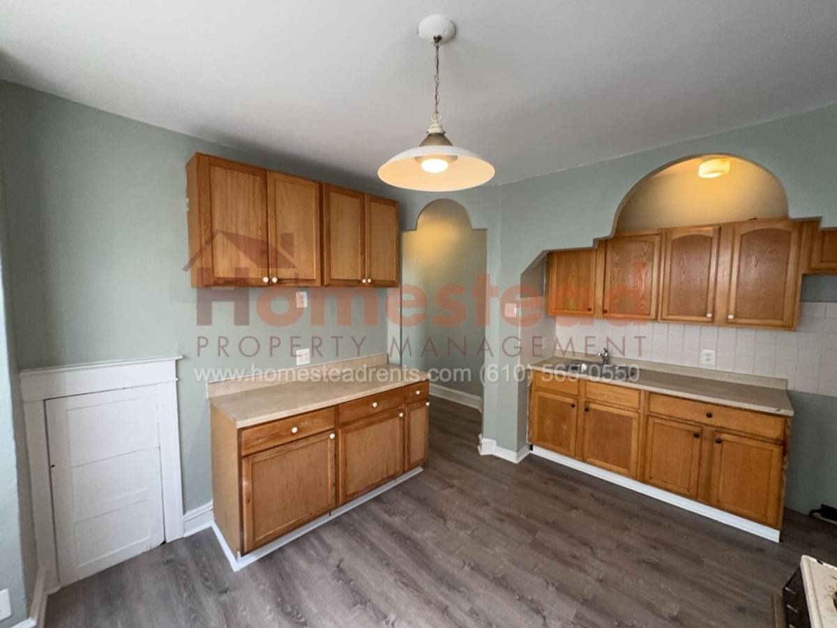 Apartment for rent at 7317 W Chester Pike, Upper Darby, PA 19082