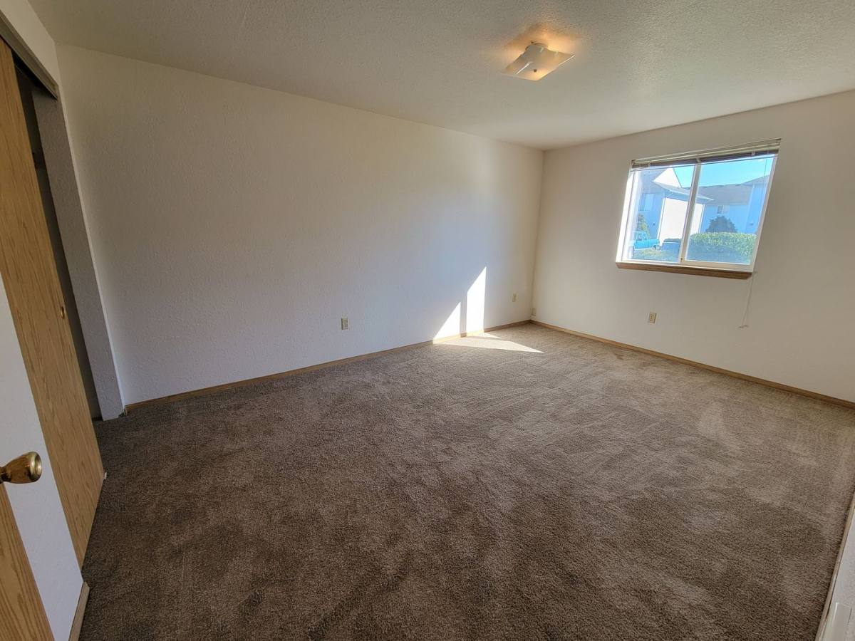Apartment for rent at 590 Hatton Lane, Junction City, OR 97448