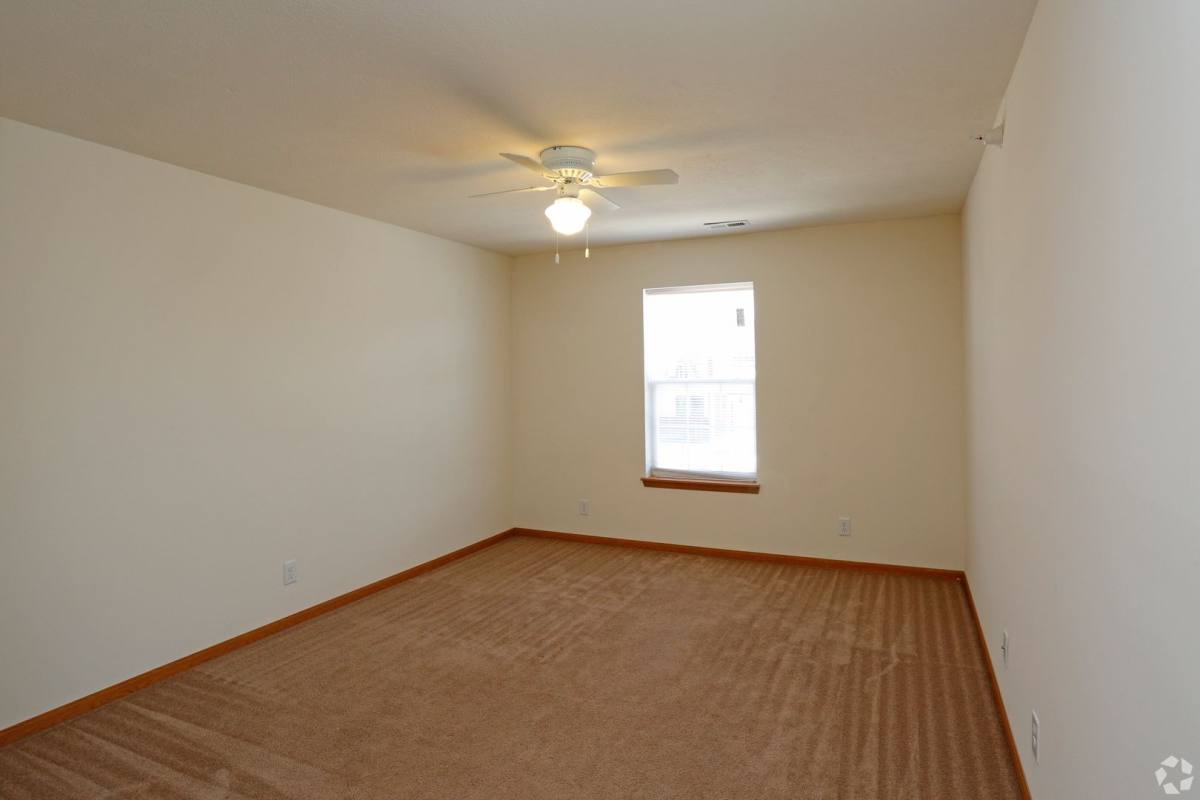 710 Veterans Memorial Parkway W, Lafayette, IN 47909 - Apartment For Rent - Image 9
