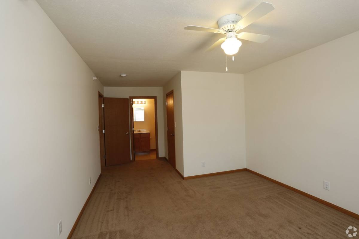 710 Veterans Memorial Parkway W, Lafayette, IN 47909 - Apartment For Rent - Image 6